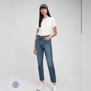 Gap Sky High Rise Distressed Cheeky Straight Jeans with Washwell Medium Wash